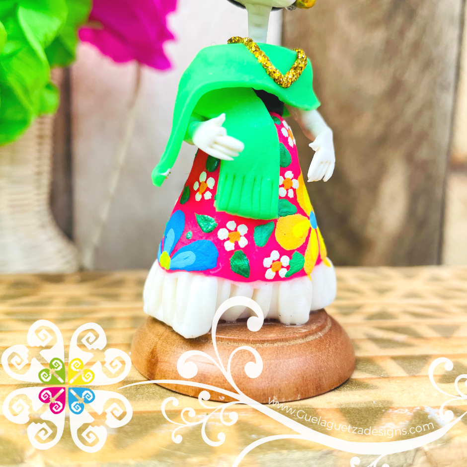 Frida Little Doll Figurine - Fondant Doll