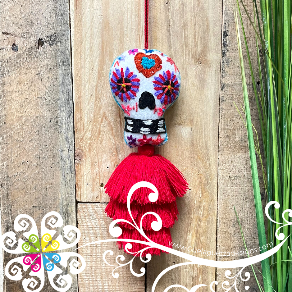 Skull Pom Pom - Singles