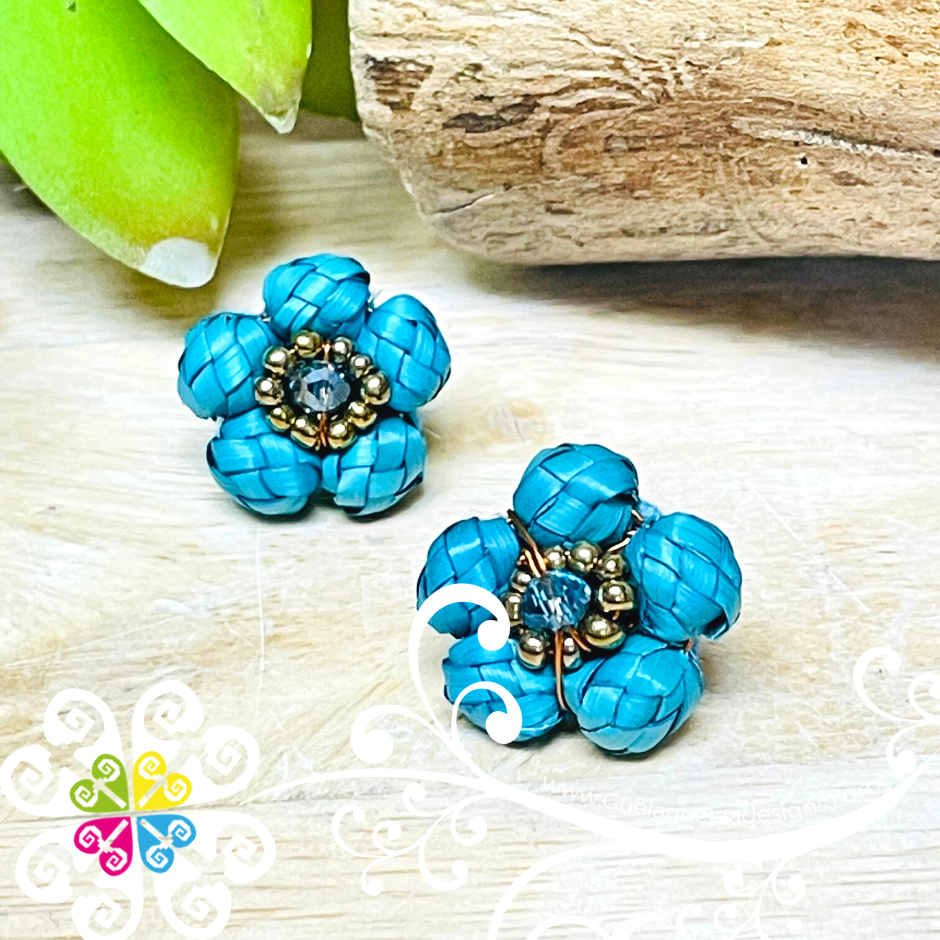 Daisy Studs - Palm Earrings