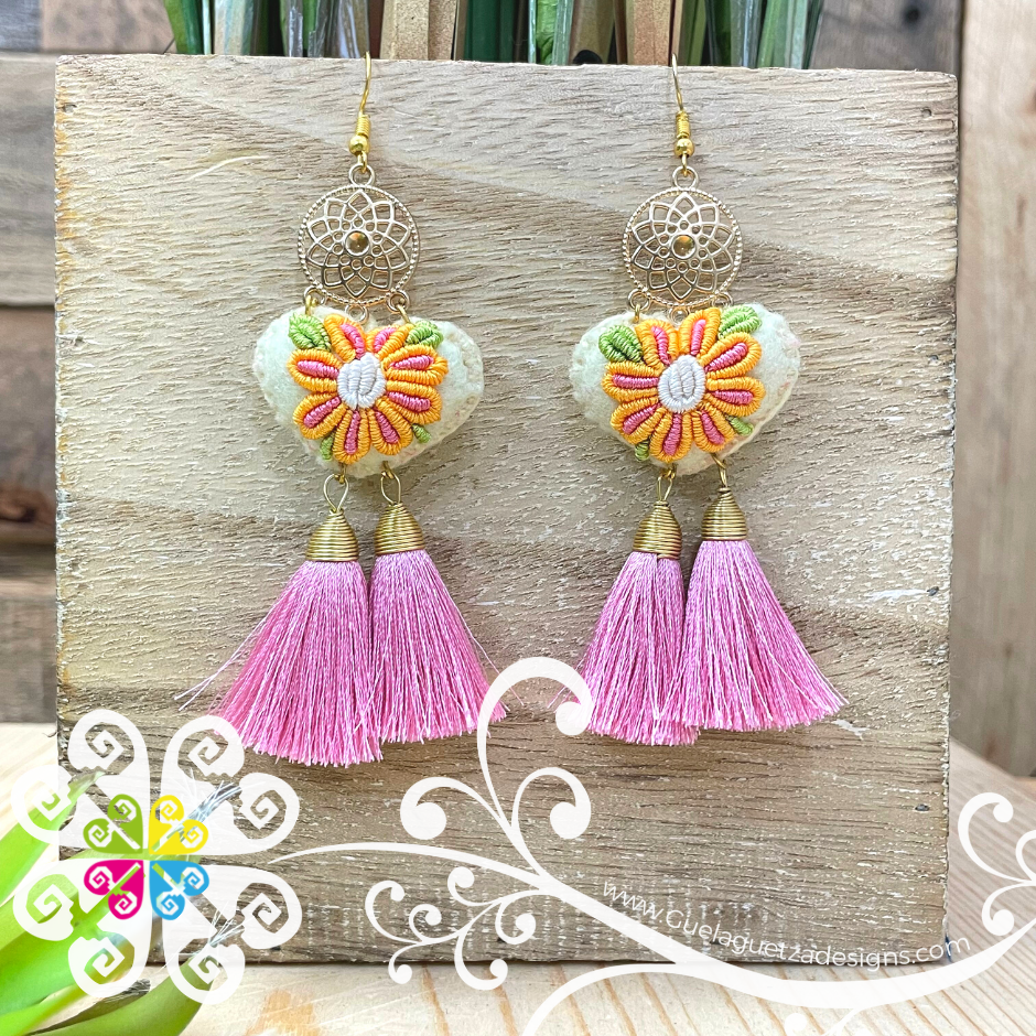 Dreamcatcher Hearth with Tassel Earrings