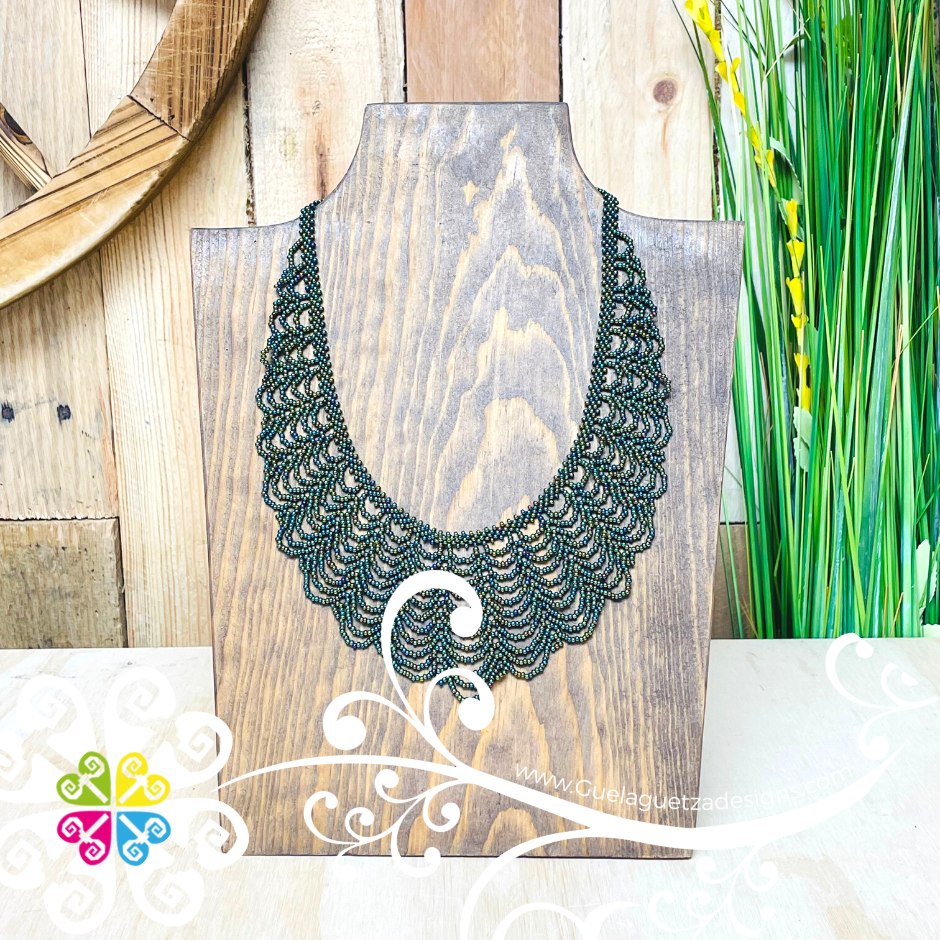 La Reyna Beaded Necklace