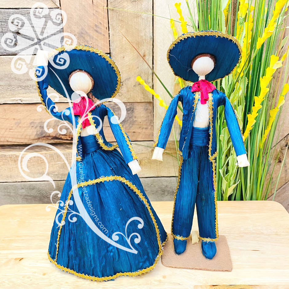 Medium Mariachi Couple - Corn Husk Couple