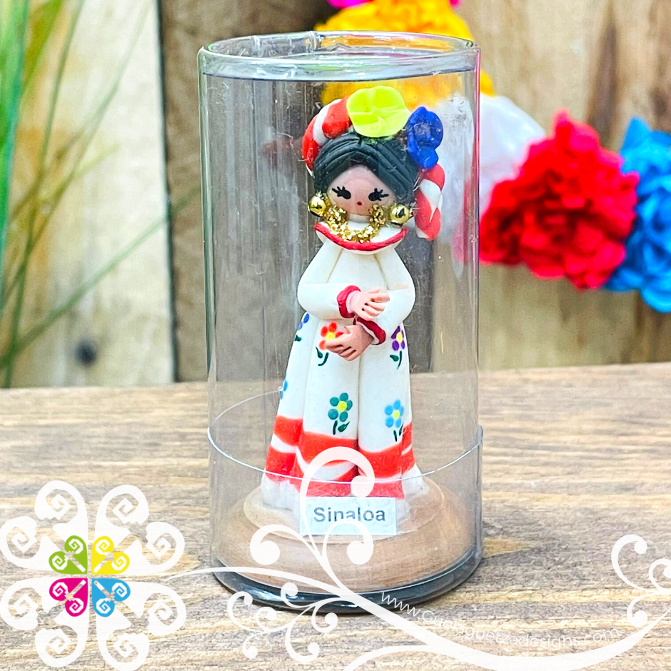 25- Sinaloa Little Doll Figurine - Fondant Doll