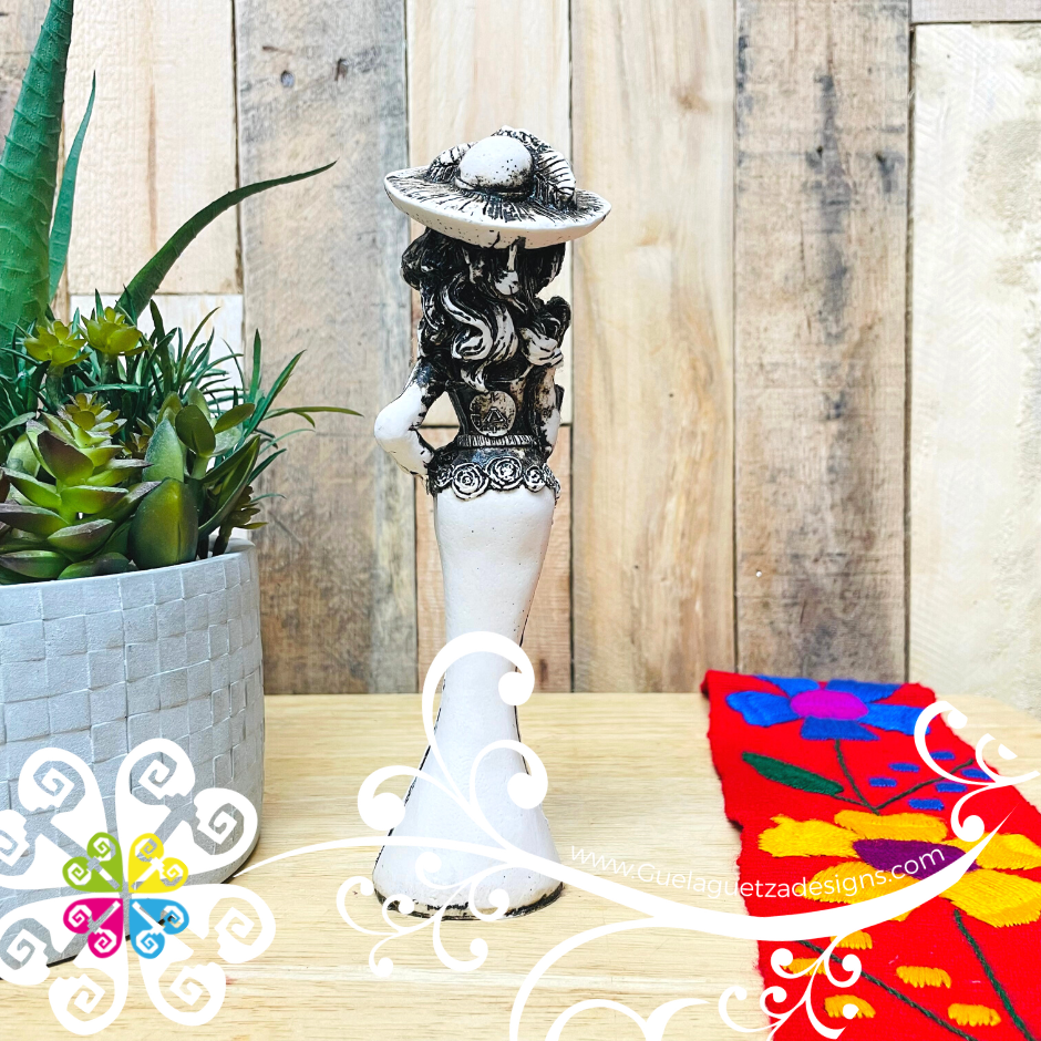 Medium Catrina Sexy - Day of the Dead Decoration Resin Statue