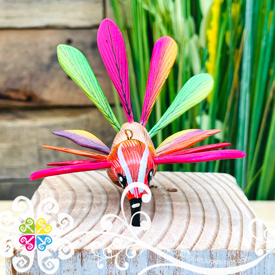 Small Hummingbird Alebrije- Handcarve Wood Decoration Figure