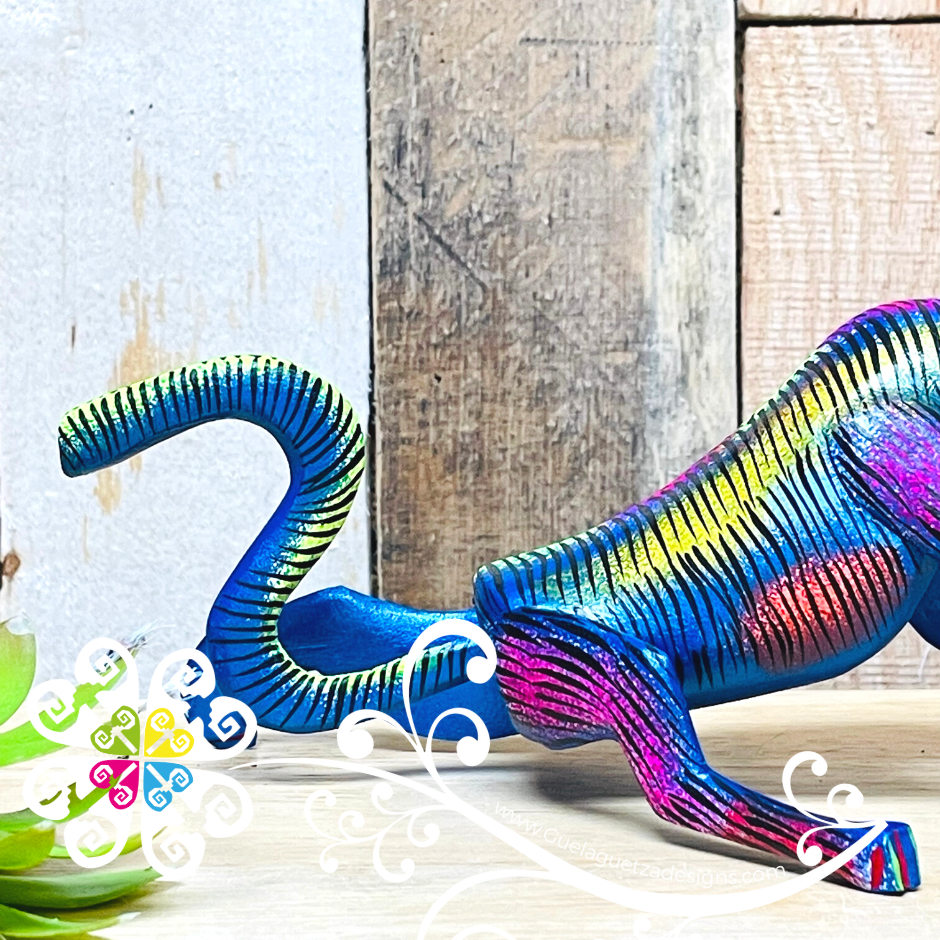 Small Jaguar Alebrije - Handcarve Wood Decoration Figure