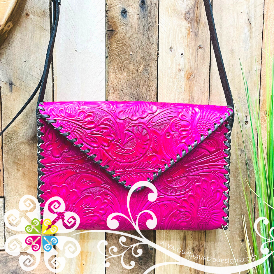 Floral Stamping Leather Crossbody - Carteron de Piel