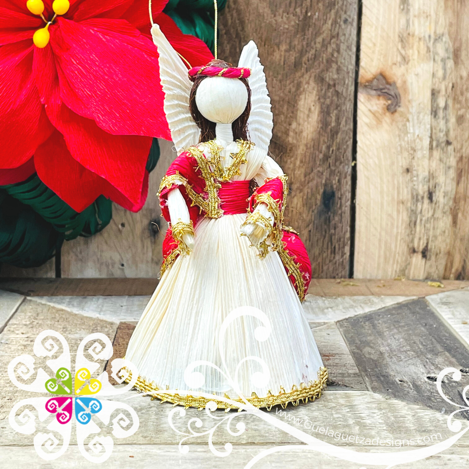 Small Angel Corn Husk Decor