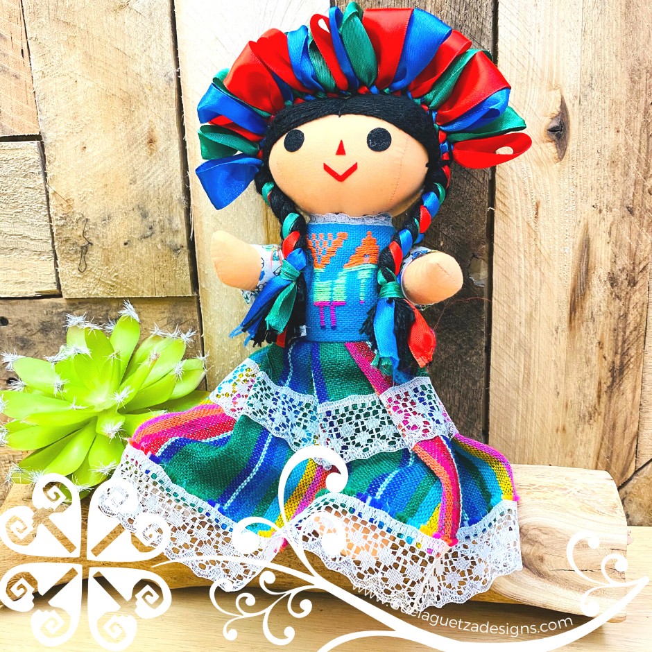 Small Mexican Otomi Doll - Sencilla