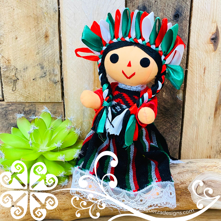 Small Mexican Otomi Doll - Sencilla