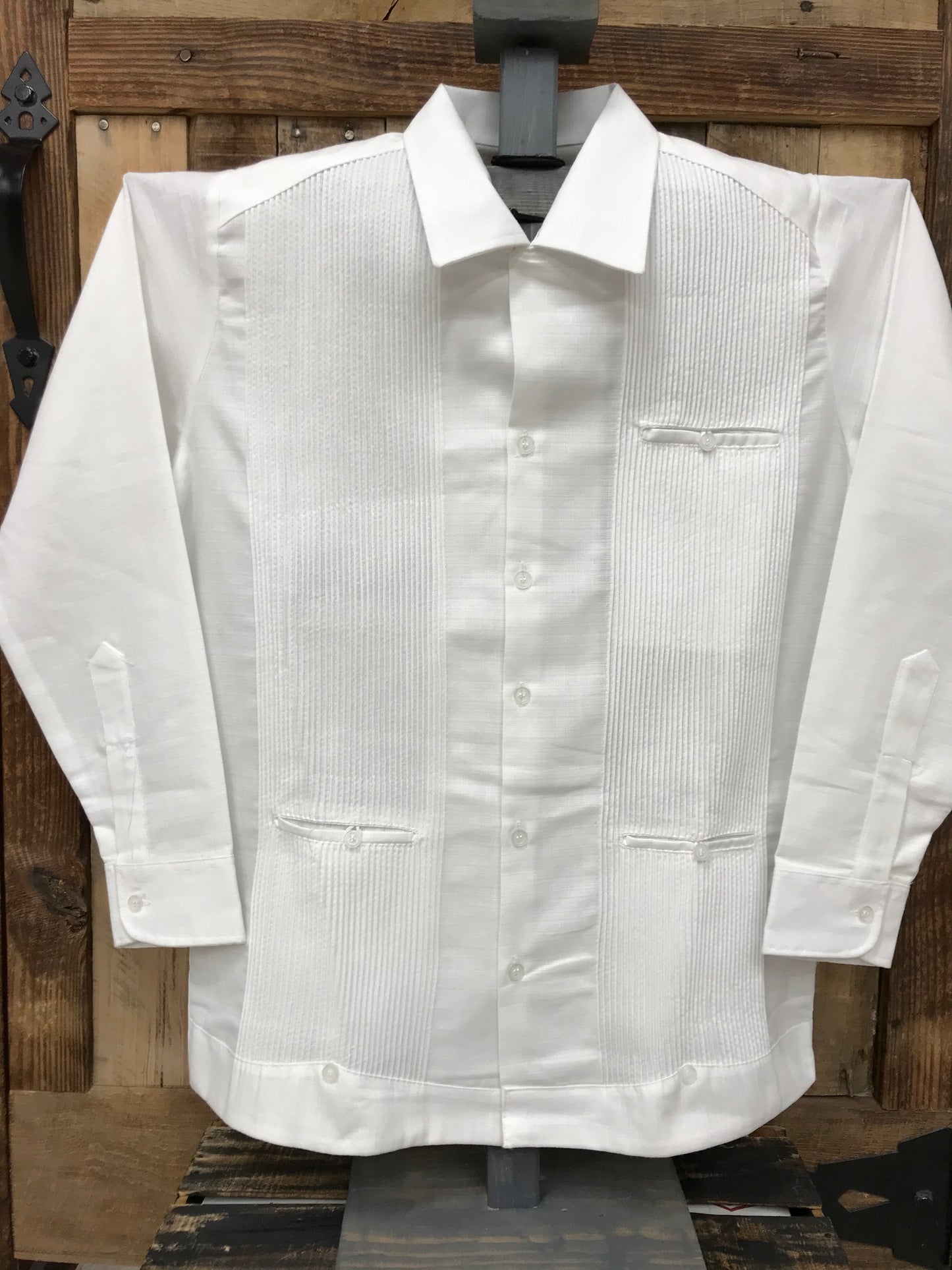 Classic White Guayabera Presidencial - Linen Guayabera