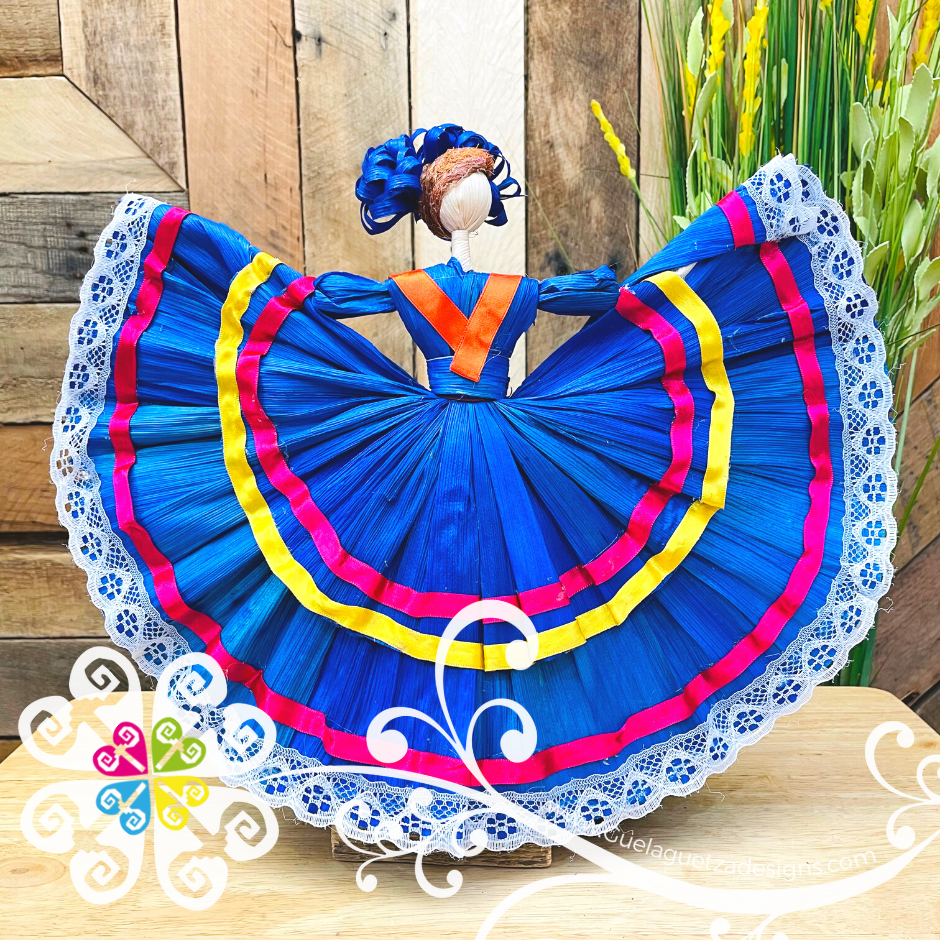 Large Corn Husk Doll - Wide Skirt