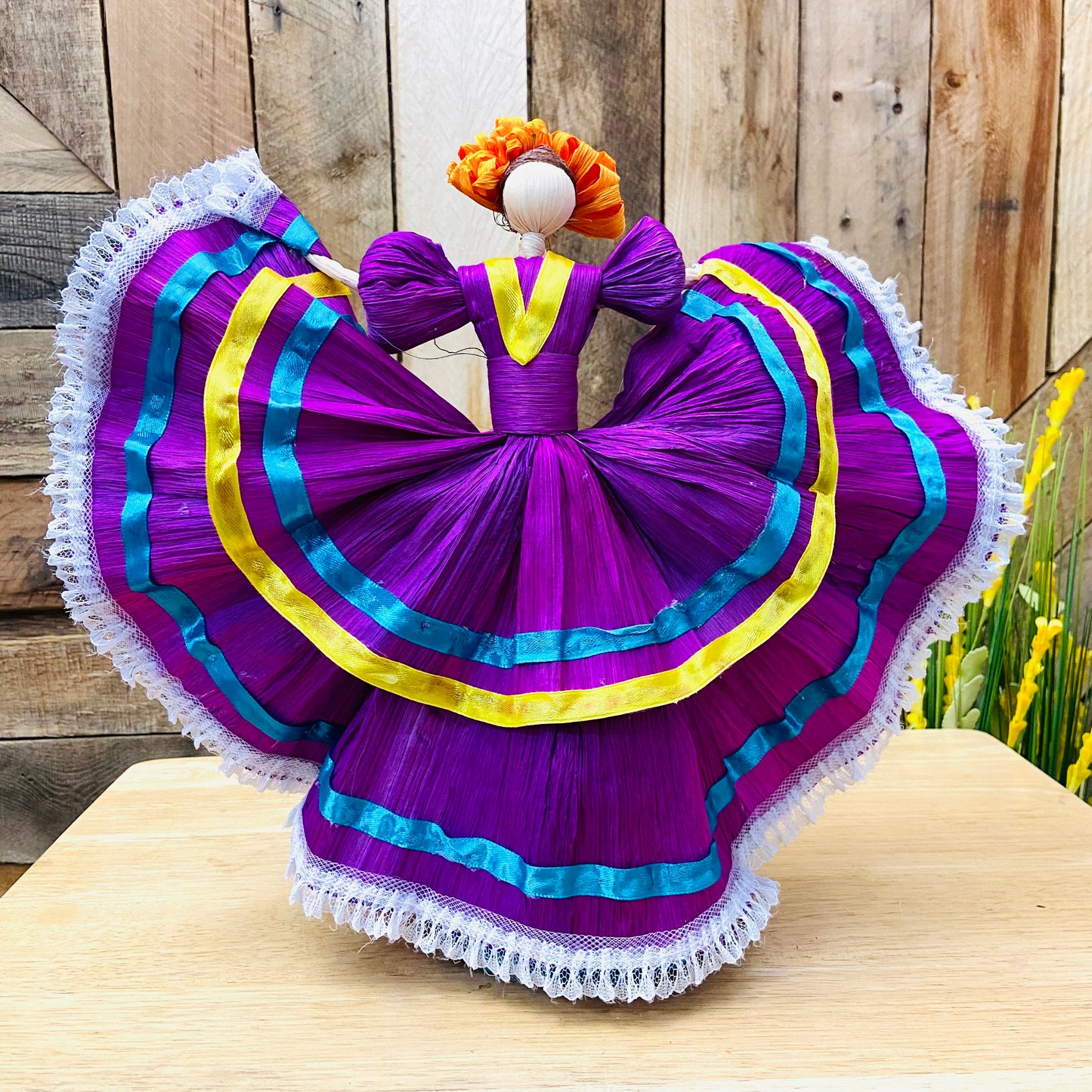 Large Corn Husk Doll - Wide Skirt