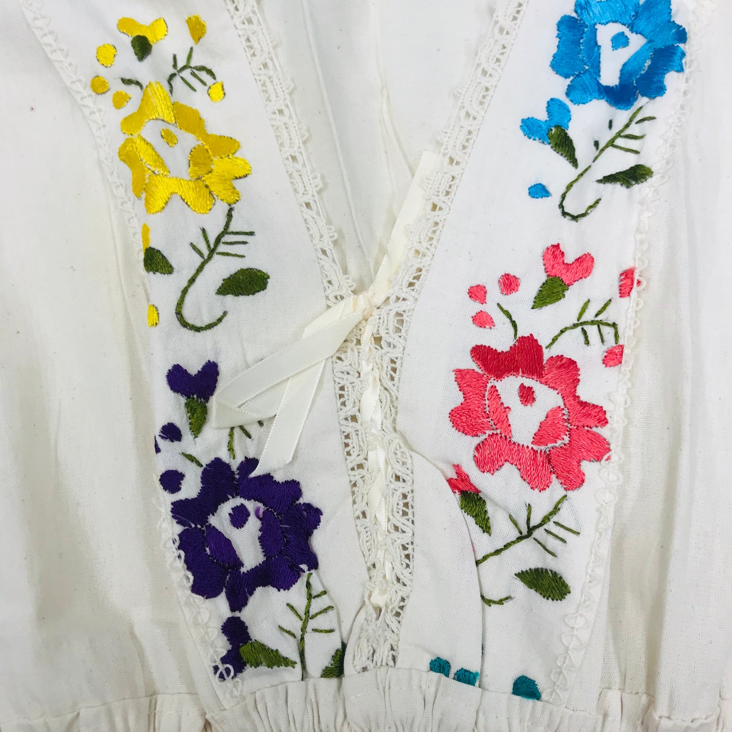 Venuz Embroider Dress